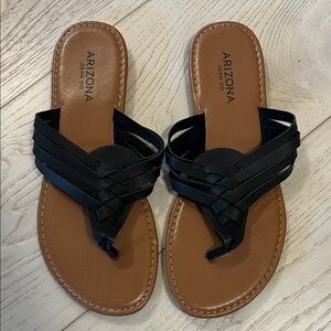 Arizona Jean Company Black Braided Thong Sandals